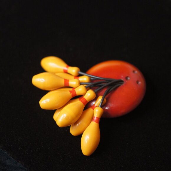 Bakelite Bowling Ball 5 Pins Dangle Brooch Pin Vintage - Etsy Vintage Bakelite Bowling Ball and Dangling Pins Brooch Pin
